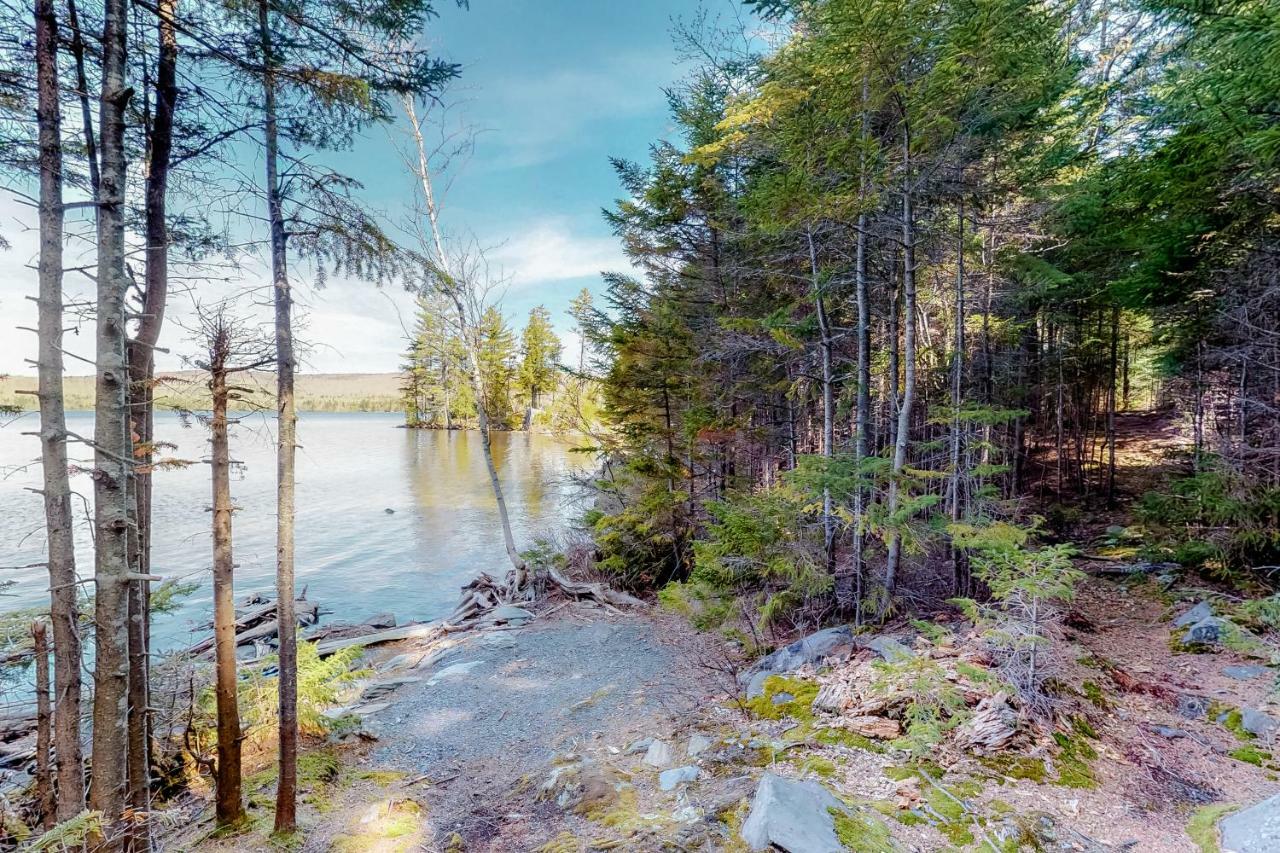 Loon Landing Lodge Greenville Esterno foto