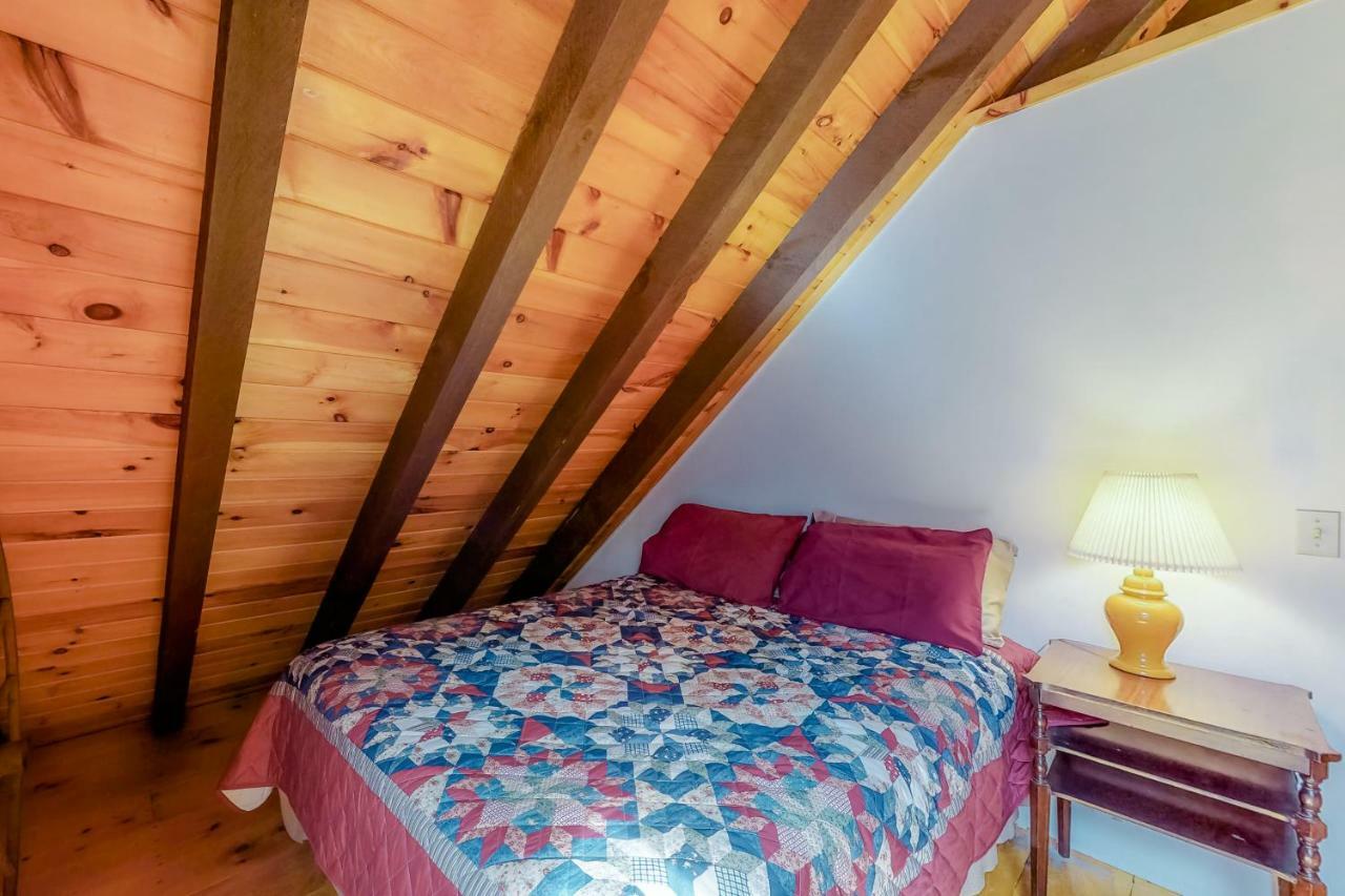 Loon Landing Lodge Greenville Esterno foto